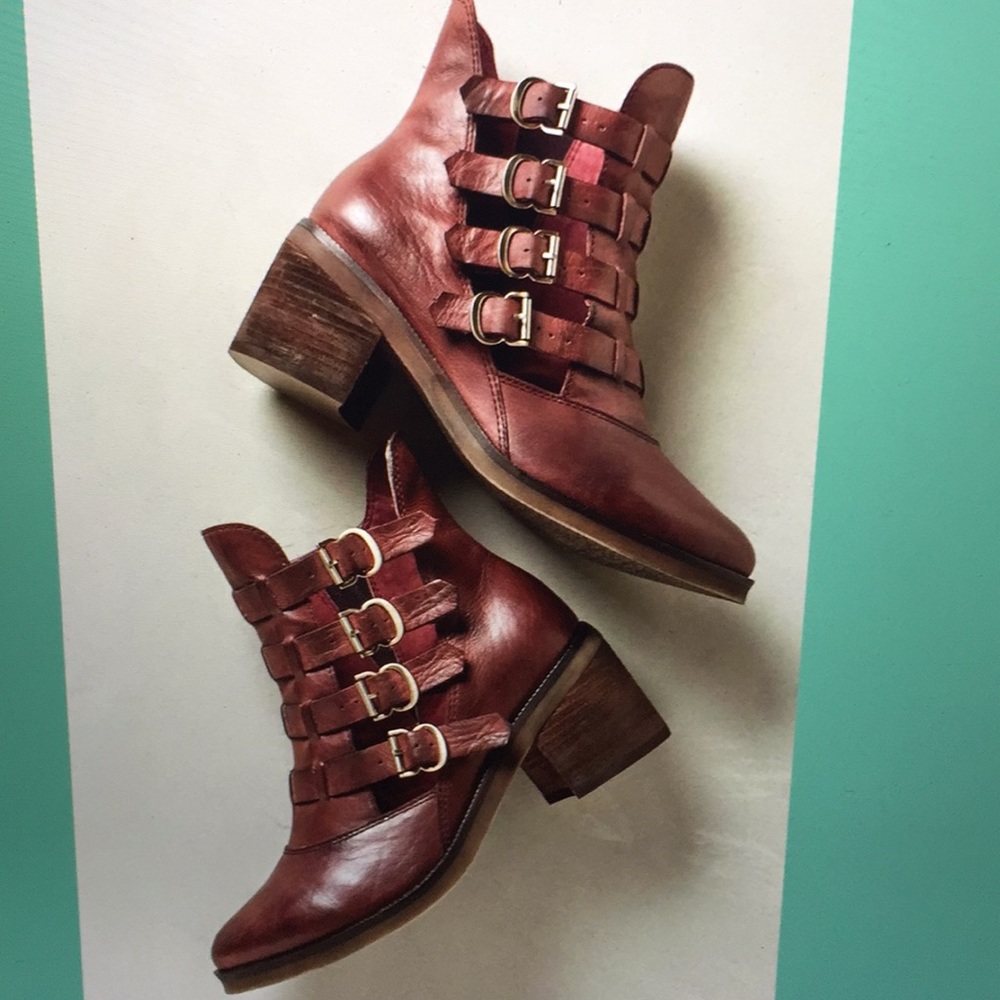 Free people booties buckle burgundy 6 latigo